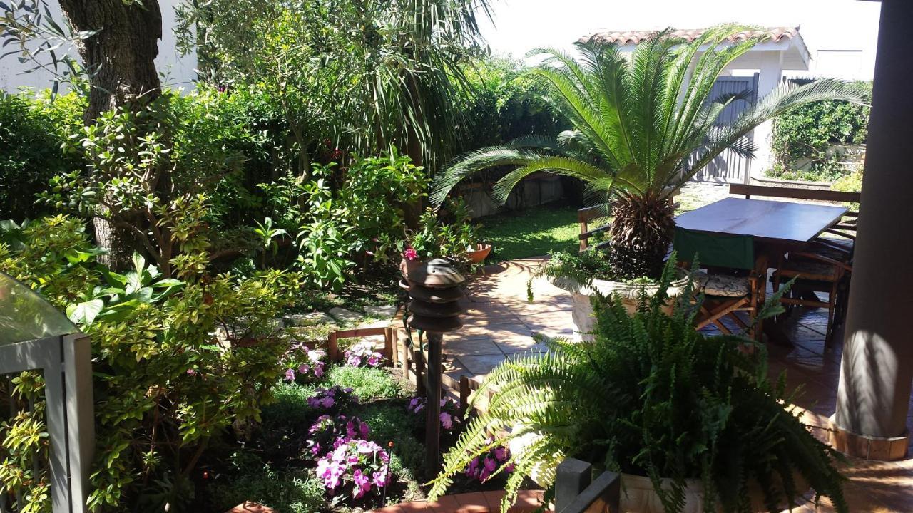 B&B Villa Noemi Formia Buitenkant foto