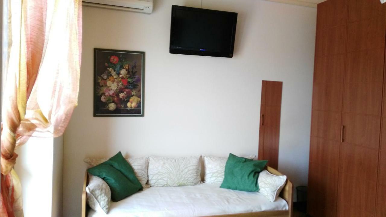 B&B Villa Noemi Formia Buitenkant foto