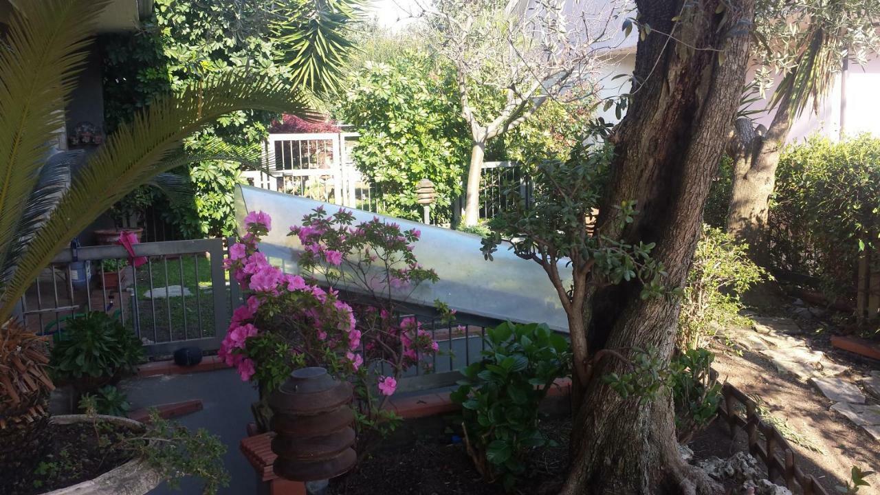 B&B Villa Noemi Formia Buitenkant foto